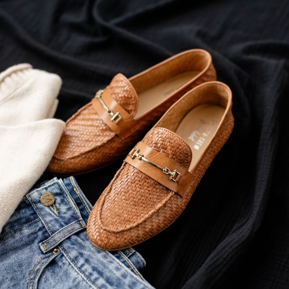 ‘Kingston’ Woven Leather Loafers in Tan